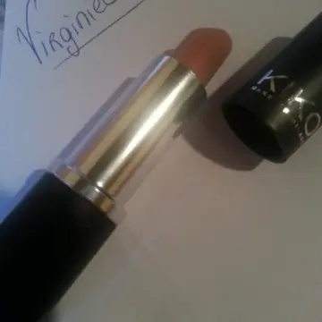 Smart lipstick, KIKO