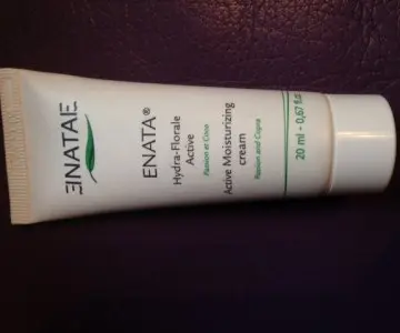 hydra floral active, Enatae