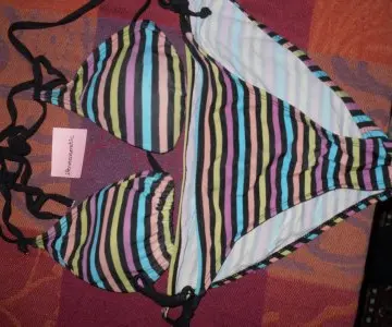 Maillot de bain, Inconnue