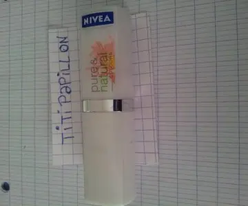 Pure natural contours ref.74 petal cranberry, Nivea