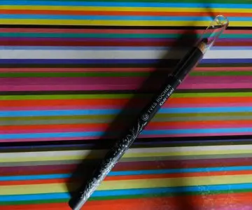 Crayon Khol, Yves Rocher