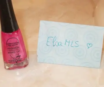 Vernis rose, Fashion Make Up