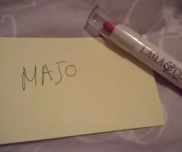 Fat lip pencil, Laqa & Co