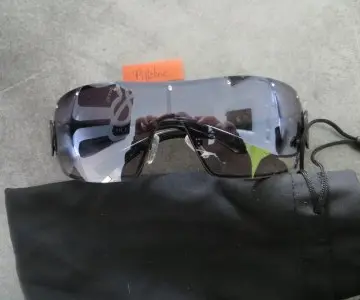 Lunettes, Inconnue