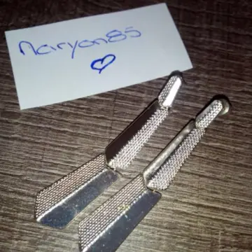 boucles d'oreilles, Mim