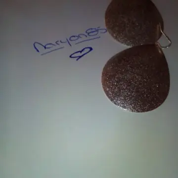 boucle d'oreille argenté, Inconnue