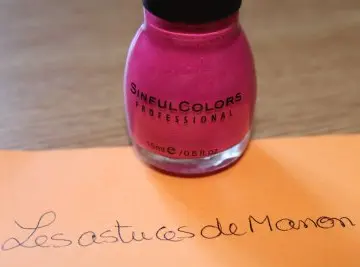Vernis fushia pailletté, SinfulColors