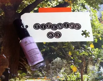 Vernis mauve, Yves Rocher
