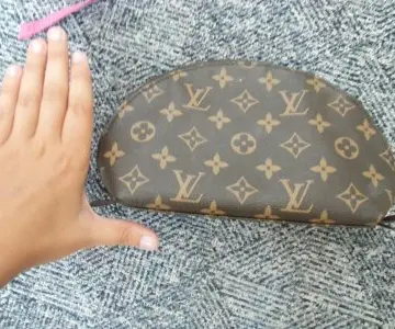 trousse, Louis Vuitton