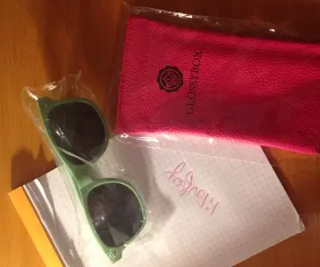 Lunettes soleil, Glossybox