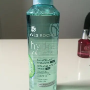 Eau micellaire hydratante, Yves Rocher