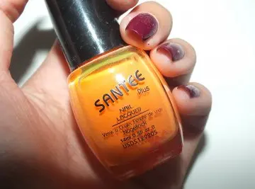 Vernis orange, Santee