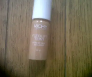 Fond de teint, Laboratoires Vichy