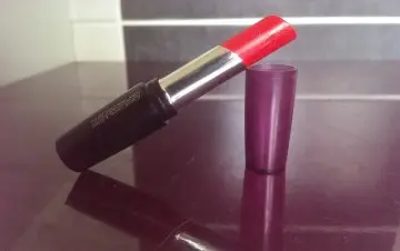 Rouge voile Brillance, Yves Rocher
