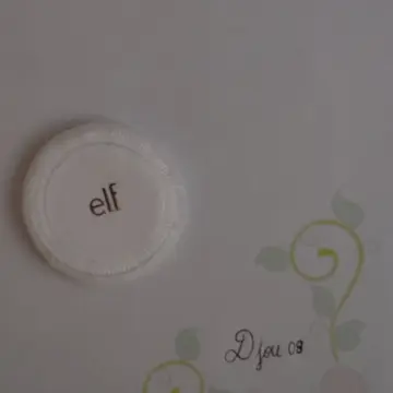 Houpette pour poudre..., Elf