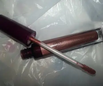 gloss; couleur nature : laque couleur intense, Yves Rocher