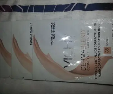 échantillon fond de teint VICHY: dermablend., Laboratoires Vichy