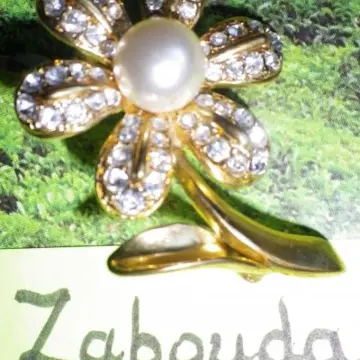 broche fleur, Inconnue