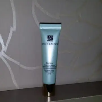 DAY WEAR, Estée Lauder
