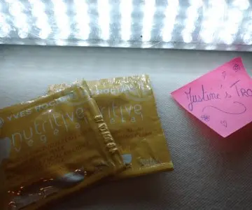 échantillons Nutritive Végétal, Masque réparat, Yves Rocher