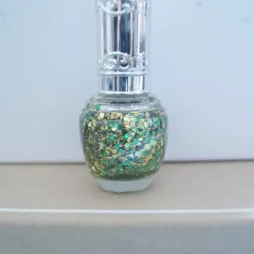 Vernis pailette Jaunes Vertes, Inconnue