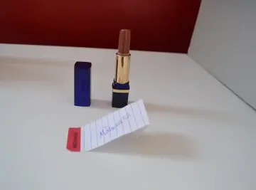 Rouge à lèvre estee lauder, Estée Lauder