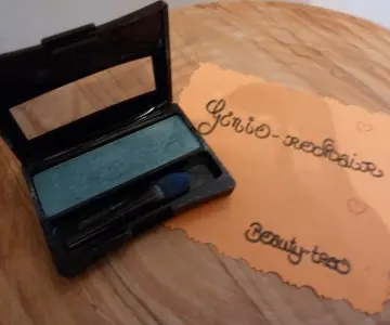 Mono couleur poudre 52 Turquoise Réséda, Yves Rocher
