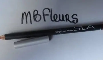 crayon levres, SLA Paris
