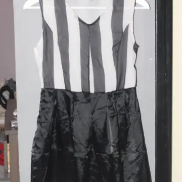 HAUT PEPLUM RAYE NOIR ET BLANC, Inconnue
