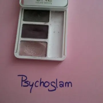 Eye palette trio, UNE Beauty