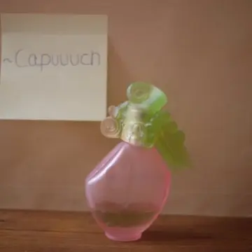 Parfum Grain de Folie, Grès