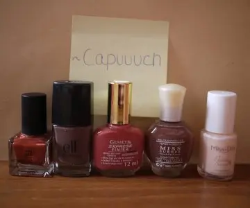 Lot de vernis, Inconnue