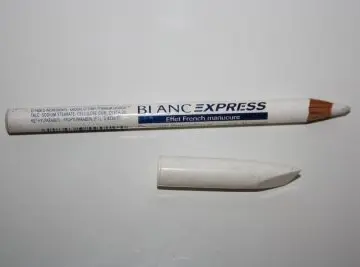 Crayon blanc effet french manucure, Gemey Maybelline