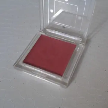 Blush, Eaglemoss