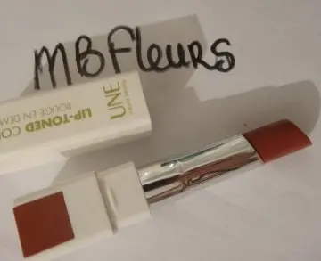rouge en demi tons, UNE Beauty