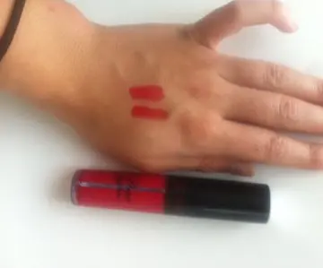 Duo lipsgloss, H&M