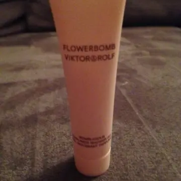 Flower Bomb, Viktor & Rolf