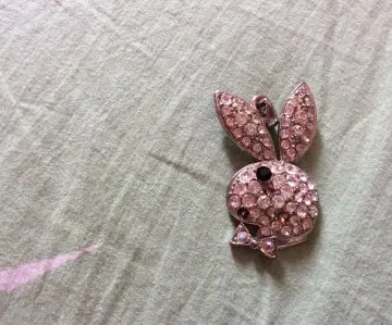 Pendentif, Payboy