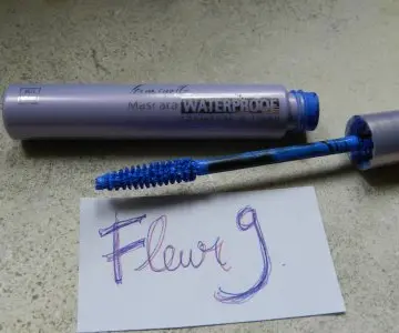 Mascara Waterproof bleu océan, Yves Rocher