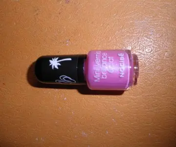 mini vernis brilllance éclat, Nocibé
