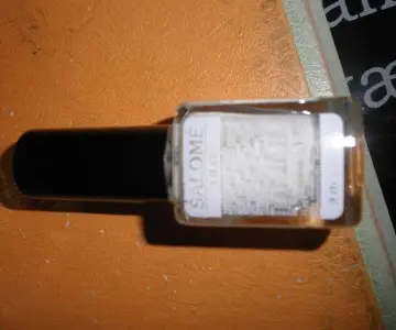 Vernis blanc, Salomé