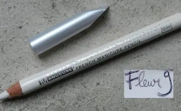 Crayon blanc french manucure, Yves Rocher