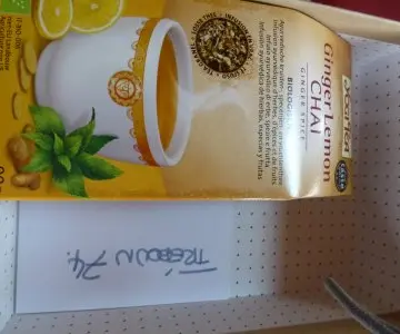 ginger lemon chai, Yogi tea