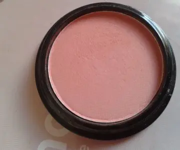 Blush rose pale, Inconnue