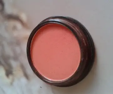 Blush rouge/rosé, Inconnue