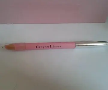 Crayon lèvre rose pale, Yves Rocher