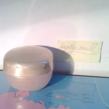 Crème de nuit, Nutrimetics