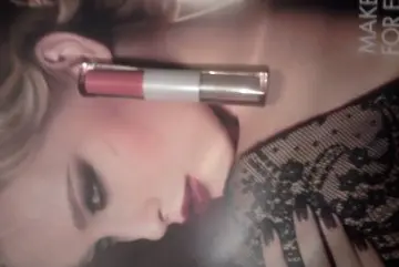 gloss repulpeur de lèvres, Elf