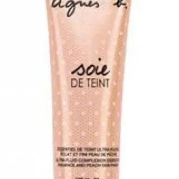Agnès B Soie de teint, Agnès b.