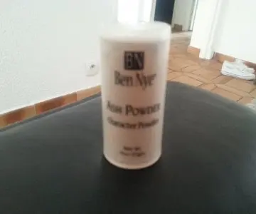 poudre matifiante, Ben Nye